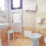 לינה וארוחת בוקר Casa Del Sole Relax 3*