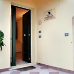 Casa Del Sole Relax 3* קסטריניאנו דל קאפו